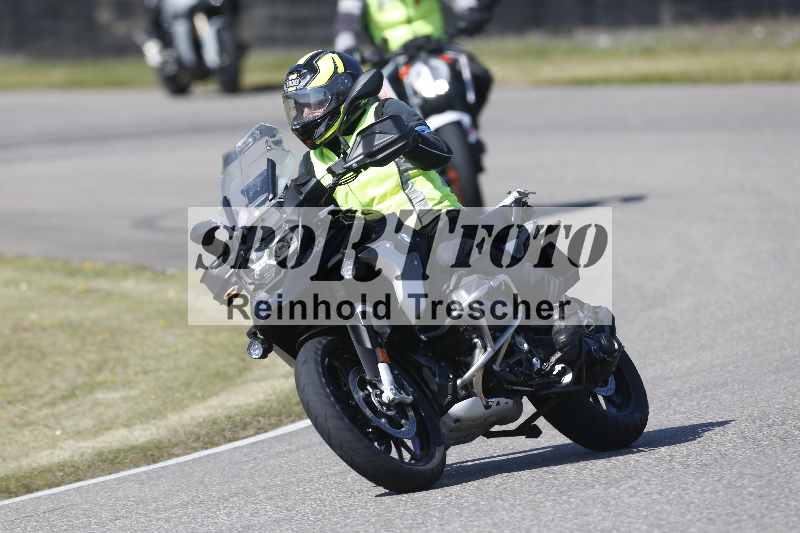 /01 02.04.2026 MAZ ADR/Gruppe gelb Gruppe gruen/Instruktoren